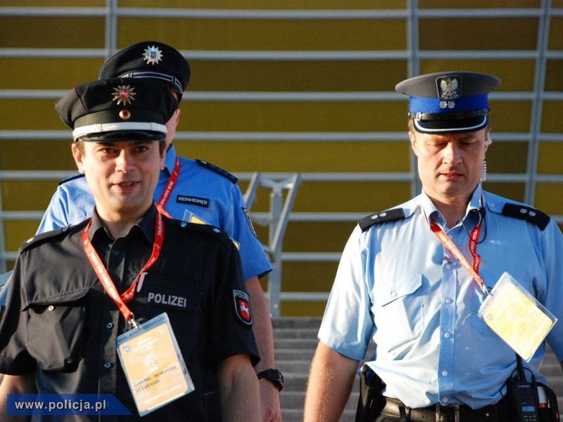 Policjanci podczas meczu Polska-Niemcy