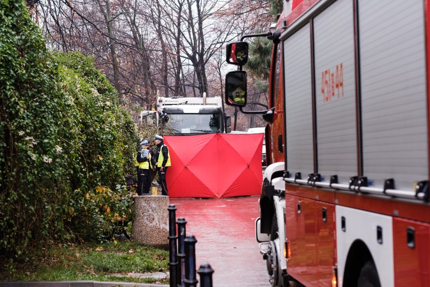 Tragedia w Gliwicach. młody mężczyzna zginął pod kołami śmieciarki