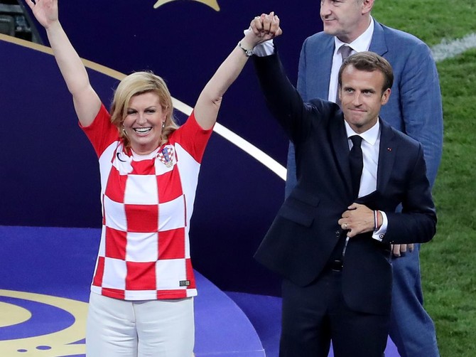 Kolinda Grabar Kitanović sa predsednikom Francuske Emanuelom Makronom