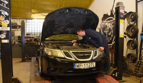 Strach ma szwedzkie oczy - czy warto kupić Saaba 9-3 II z silnikiem benzynowym 2.0?