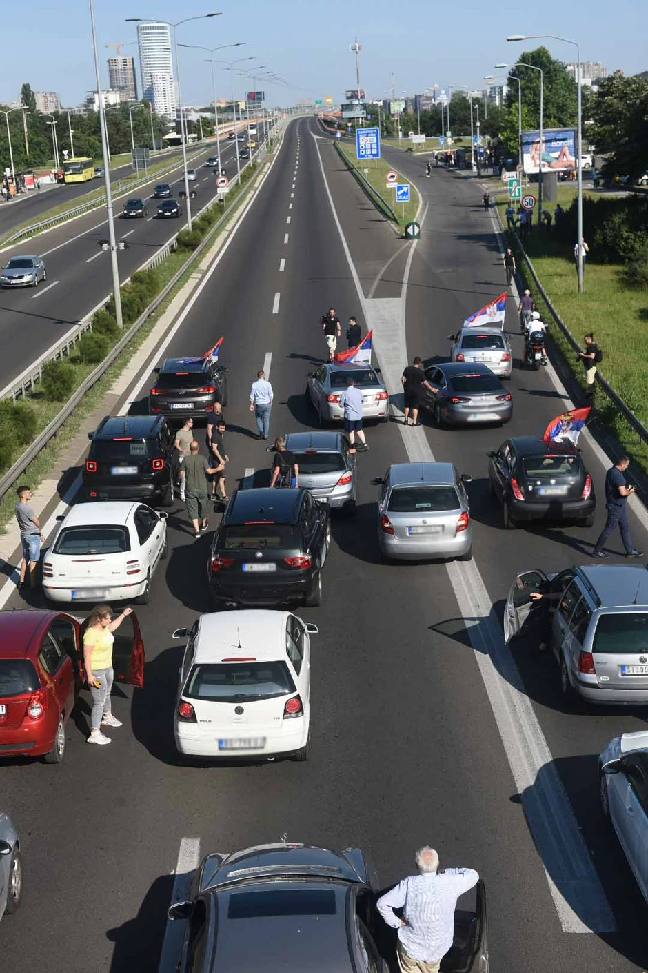 Prizori sa autoputa kod "Sava" centra