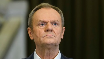 Donald Tusk krytykuje Polskę 2050 za głosowanie z PiS