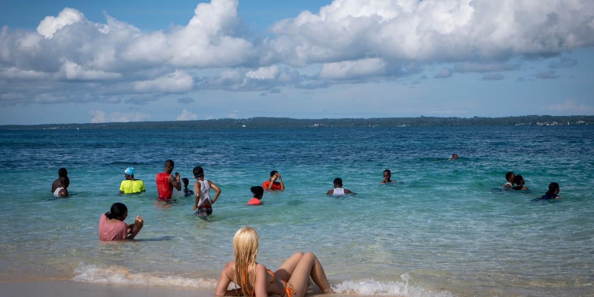 Pracodawcy nie mówią "nie" zmianom dot. urlopów, ale postulują, by do rozmów wrócić po pandemii. Na zdjęciu: Wyspa Changuu, Zanzibar.