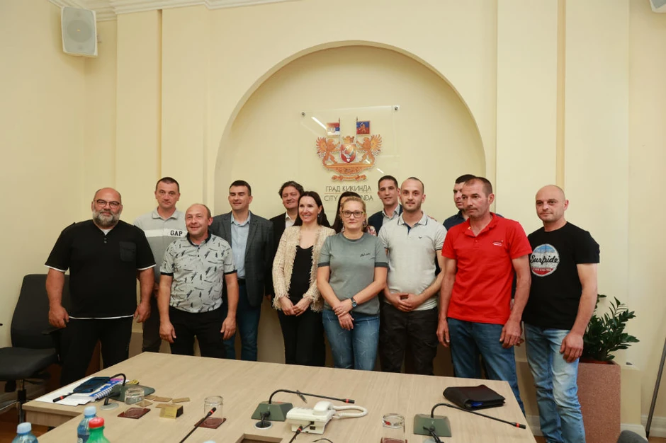 Bespovratna sredstav za Kikinđane