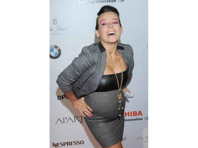 Ciężarna Anna Mucha epatuje seksapilem. Zobacz!