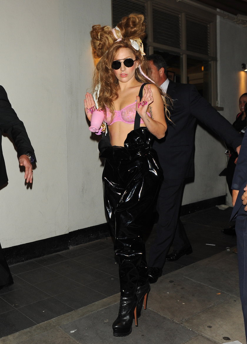 Lady Gaga pokazała sutki