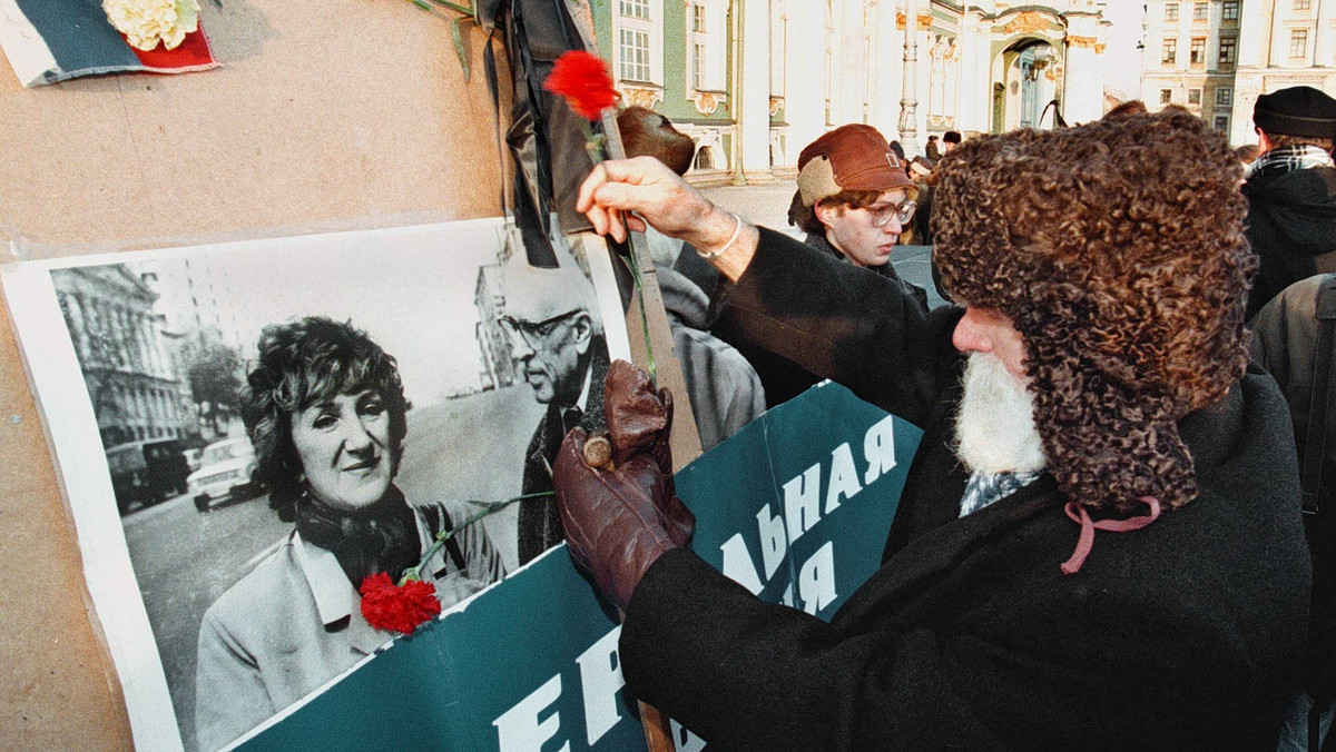 Śmierć Galiny Starowojtowej. To jedna z najgłośniejszych zbrodni w Rosji Jelcyna