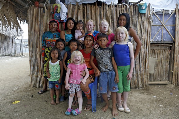 PANAMA-ALBINOS/WIDERIMAGE