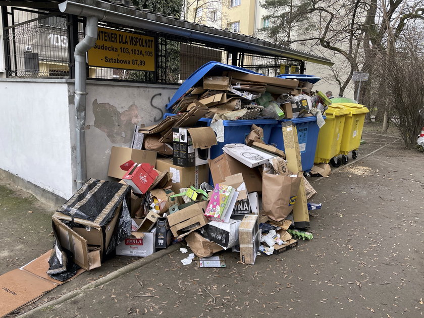 Prezydent pozostawia działania  Ekosystemowi