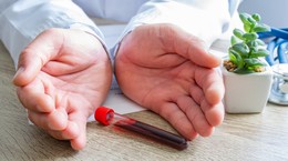 Día Mundial de la Hemofilia: El tratamiento en Polonia es de buena calidad y se debe mejorar la atención integral en los centros