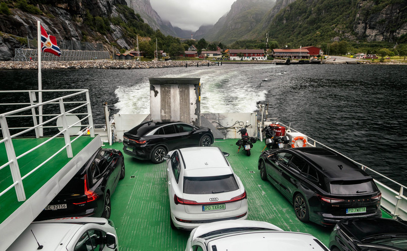 Podróż samochodami elektrycznymi po Norwegii