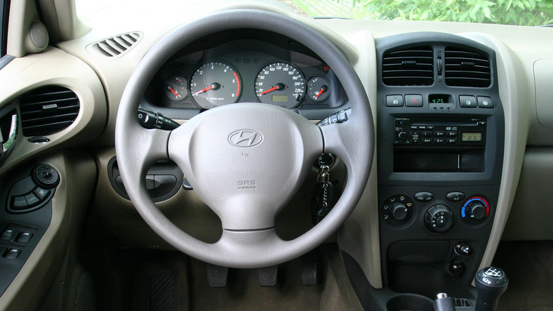 Hyundai Santa Fe I (2001-06)