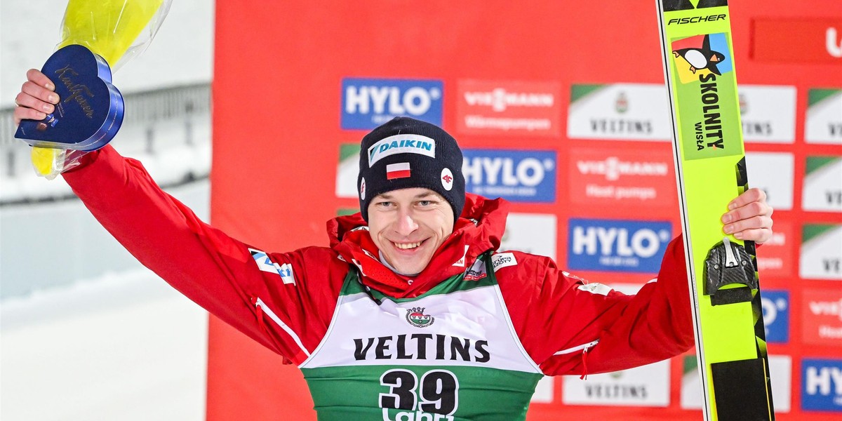 Wielka radość! Aleksander Zniszczoł po raz pierwszy na podium zawodów PŚ. 