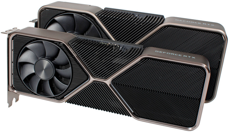 Nvidia GeForce RTX 3080 Ti FE – porównanie wielkości z RTX 3090 FE