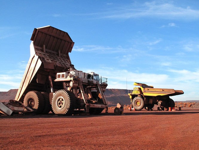 BEHEMOT to pojazd, który jest w stanie przewieźć jednorazowo 360 ton ładunku