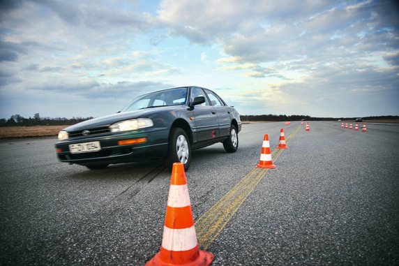 Porównanie limuzyn z przełomu lat 80. i 90.