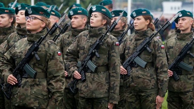 Kobiety w wojsku robią kariery. 