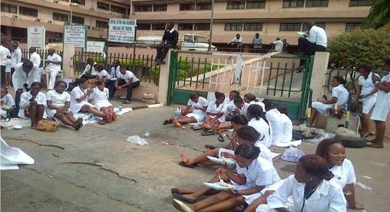 Strike continues as FG, health workers' meeting ends in deadlock.