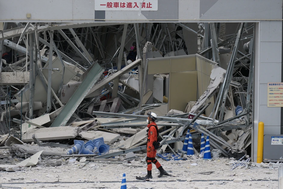 Tržni centar posle razornog zemljotresa u Japanu