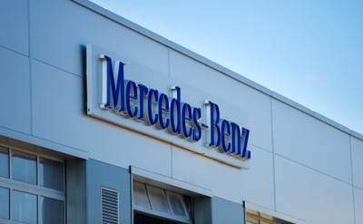 Budowa fabryki baterii Mercedes-Benz w Jaworze na ukończeniu. Po wakacjach rusza produkcja