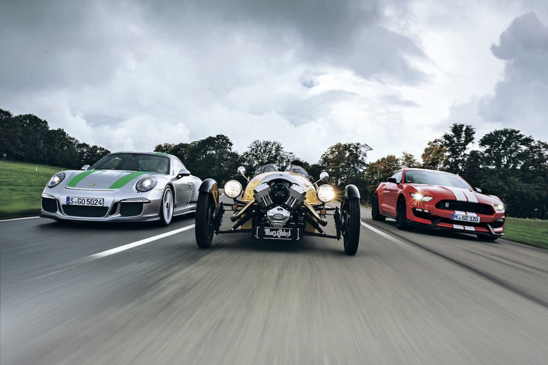 Porsche 911 R, Morgan 3 Wheeler i Ford Mustang Shelby GT350