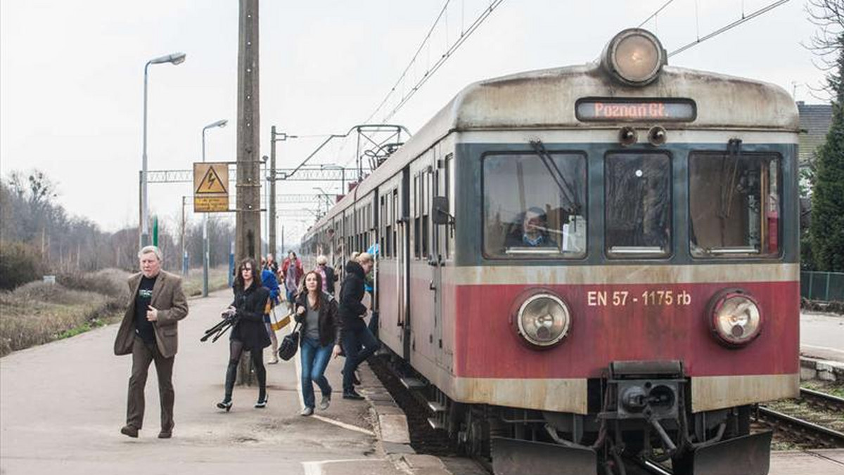 Z wielu punktów Poznania i jego okolic do pracy czy szkoły lepiej dojechać pociągiem niż komunikacją miejską. Jest po prostu o wiele szybciej.