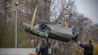 Czesi usunęli, mimo głośnych protestów Moskwy, pomnik radzieckiego generała