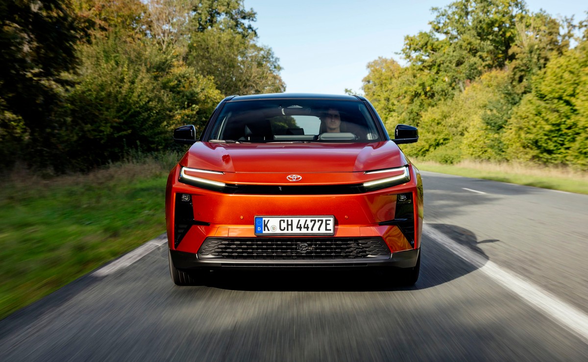 Nowa Toyota C-HR+ wjeżdża na polski rynek
