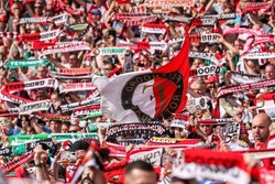 Hit kolejki przełożony z powodu strajku policji. "To wstyd, że jesteśmy ofiarami tej akcji"