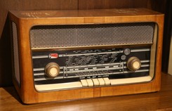 'Kocham pana, panie Sułku'. QUIZ o radiu w czasach PRL. Pytanie nr 10 pokona prawie każdego