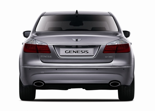 Genesis - sportowy sedan Hyundaia