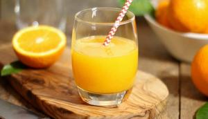 How to make fresh orange juice without a squeezer