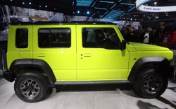 Oto nowy Suzuki Jimny 5d! Nie tylko druga para drzwi robi różnicę