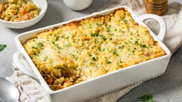 pyszny obiad na sobotę. podajemy przepis, ty gotujesz. puszysta zapiekanka z wołowiną