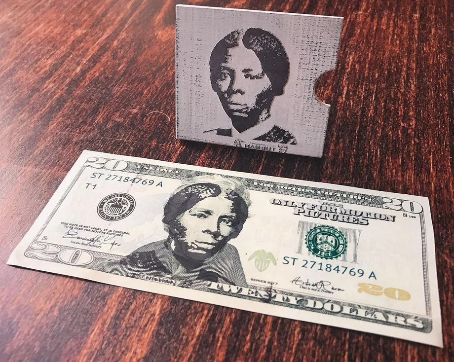 Tubman zastąpi na dwudziestodolarówce byłego prezydenta USA Andrew Jacksona. Na jego plantacji pracowało ok. 150 niewolników