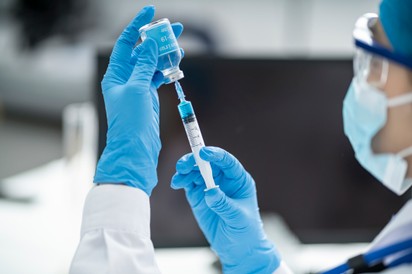 Új vakcinát fejleszt a Pfizer és a BioNTech - ezt lehet tudni róla
