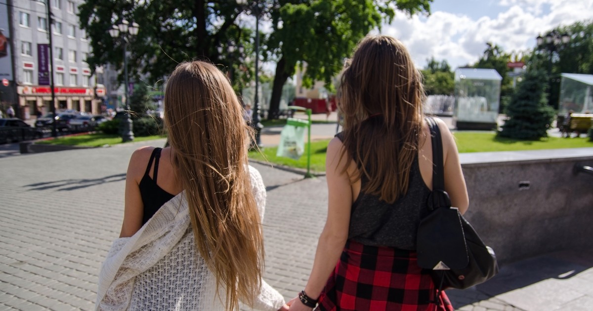 Mają 10 lat i tracą pewność siebie. Tak stereotypy krzywdzą dziewczynki