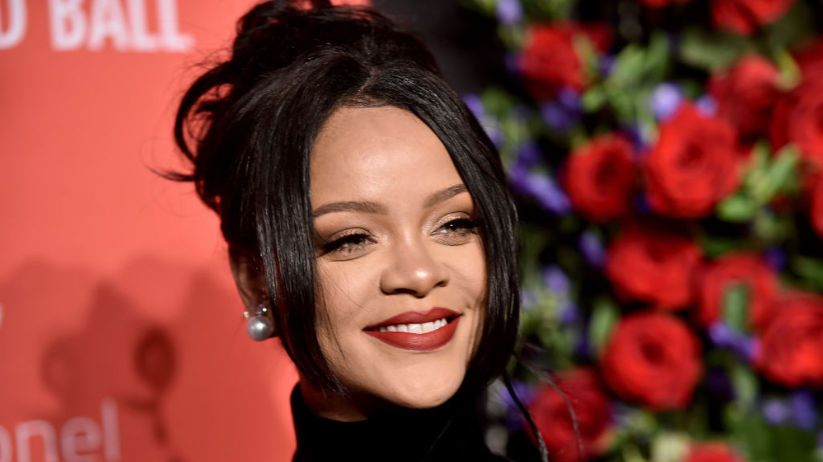 Dobj el mindent: Rihanna hatalmas bejelentést tett