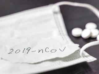 Koronawirus może pokrzyżować plany urlopowe. Jakie prawa ma klient biura podróży i linii lotniczych?