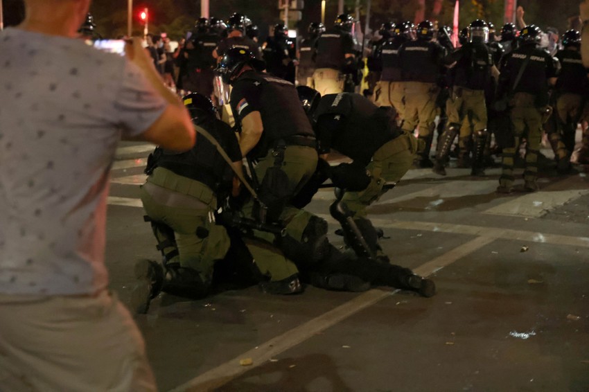 Beograd protest studenti vidovdan incidenti