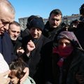 Erdogan w tarapatach po trzęsieniu ziemi, w którym zginęło 15 tys. osób