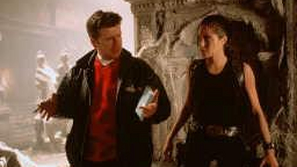 Czwartą część "Parku Jurajskiego" wyreżyseruje Simon West, twórca "Lotu skazańców" i "Tomb Raidera".