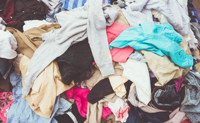 Wysoka cena tanich ubrań