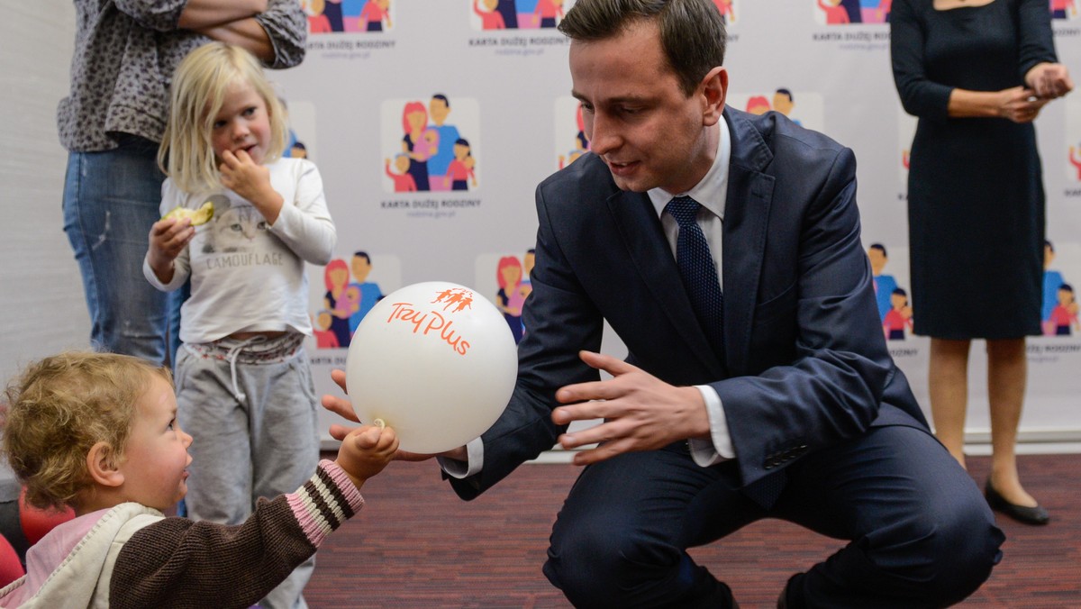 — Nie chcemy jedynie dokończyć kadencję i później odmeldować się. Mamy ambicję wspólnie wygrać kolejne wybory parlamentarne — mówi Onetowi Władysław Kosiniak-Kamysz (PSL), minister pracy i polityki społecznej.