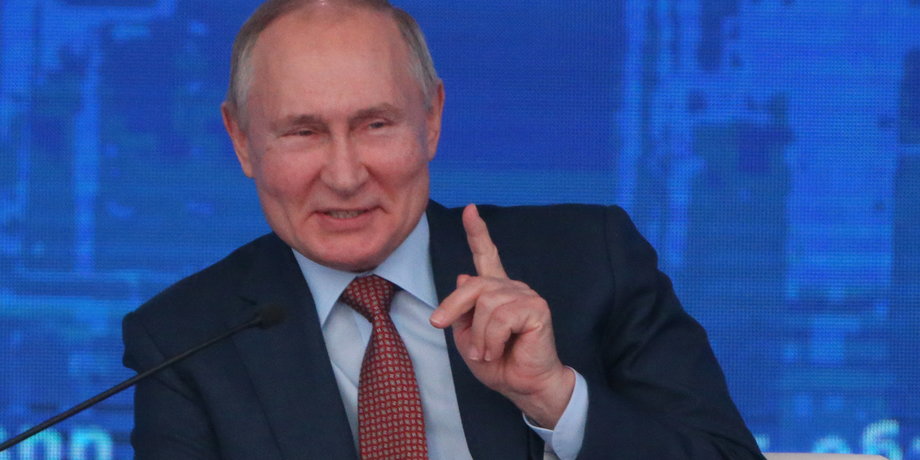 Nawet nadzieja na reformy w państwach uważanych przez Rosję za swoje strefy wpływów, jest dla Moskwy miną, która może wysadzić w powietrze stabilność reżimu prezydenta Władimira Putina, wskazuje politolog