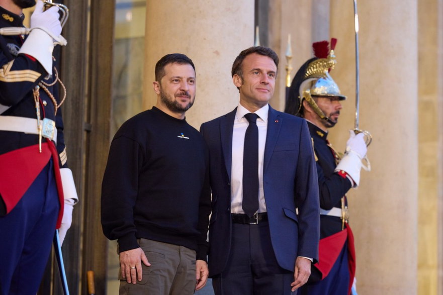Wołodymyr Zełenski i Emmanuel Macron w Paryżu