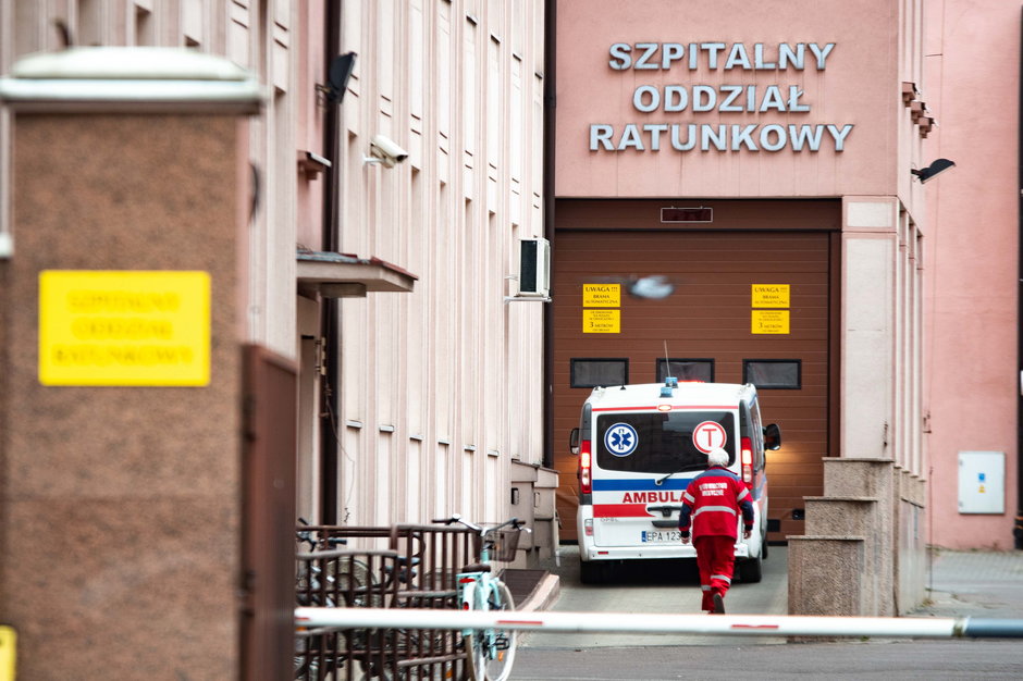 Szpital Barlickiego SOR Ambulans Karetka