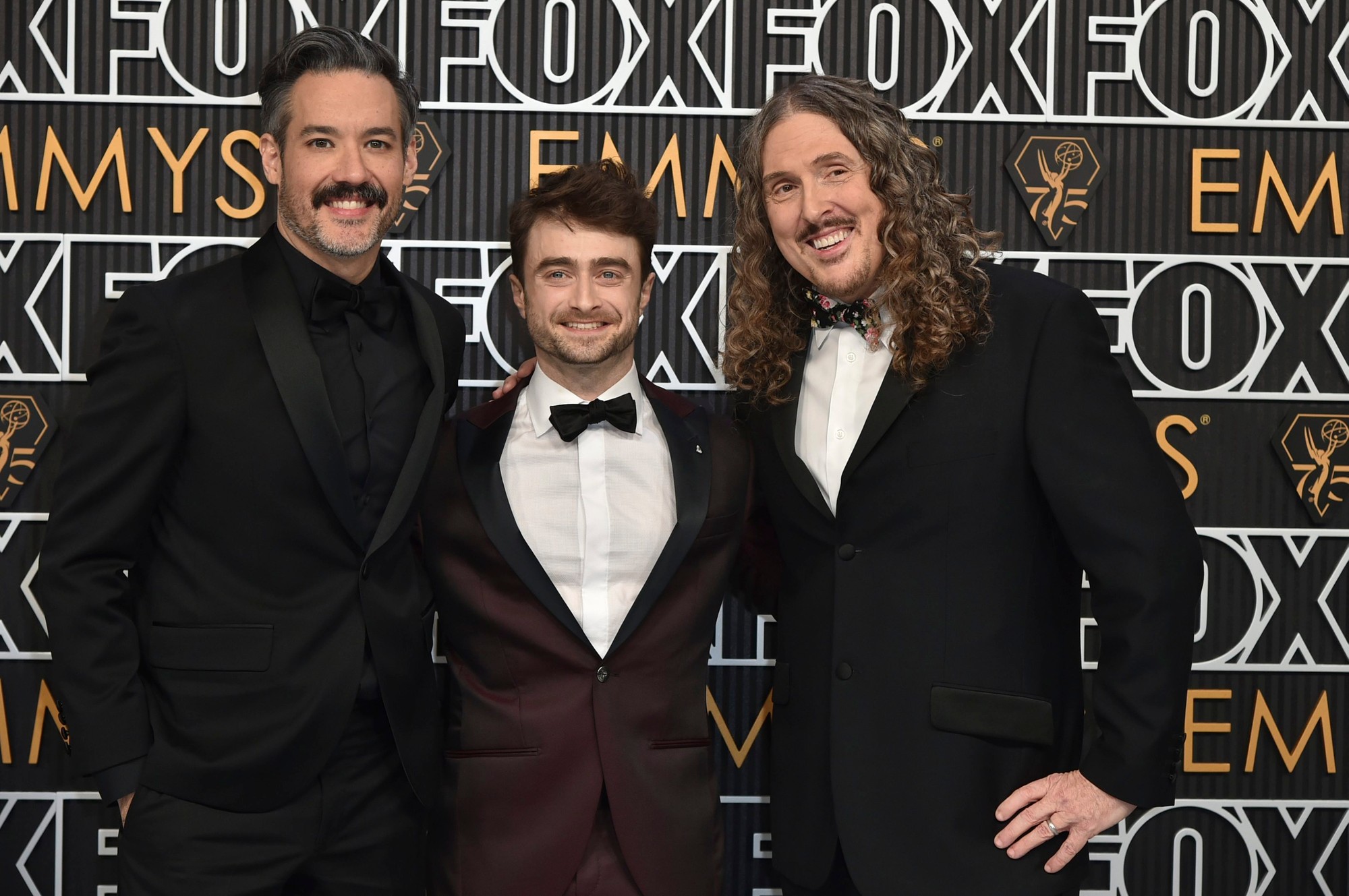Eric Appel,Daniel Radcliffe, a Al Yankovic.