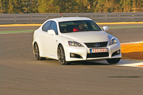 Lexus IS F kontra BMW M3 i Mercedes C 63 AMG - Porównanie 3 mocnych sportowych limuzyn