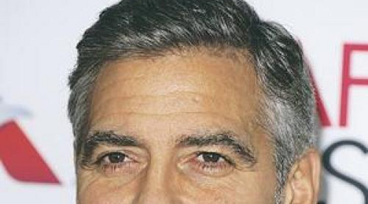 George Clooneynak  volt képe  hazudni